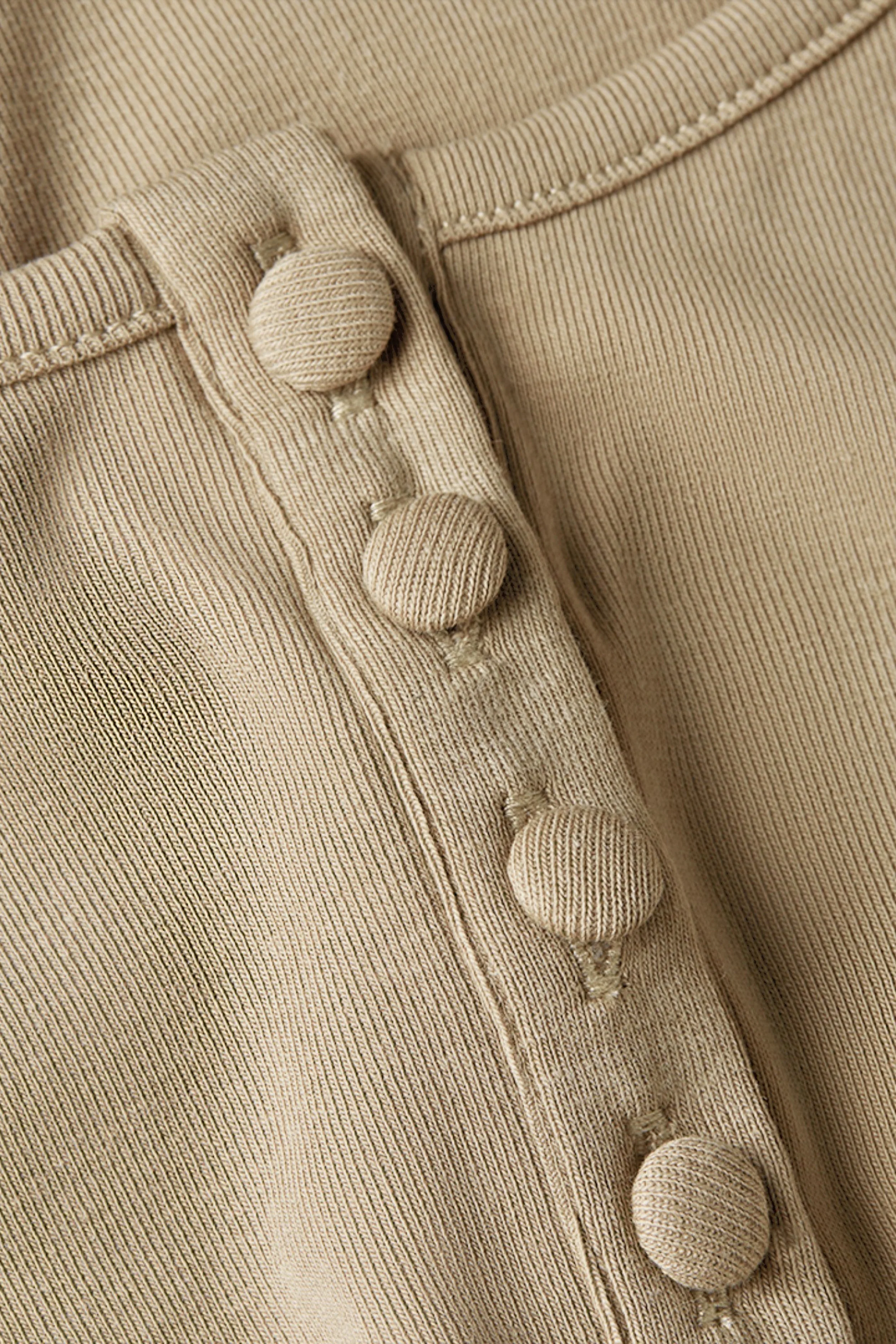 Henley Sleep Set - Image 6
